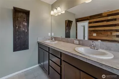10582 191st Street E, Puyallup, WA 98374 - Photo 22