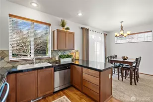 814 10th St SE, Puyallup, WA 98372 - Photo 18