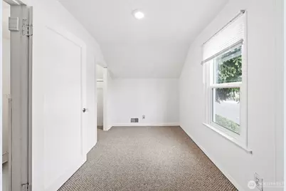 205 W Saar Street, Kent, WA 98032 - Photo 20