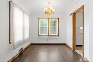 205 W Saar St, Kent, WA 98032 - Photo 10