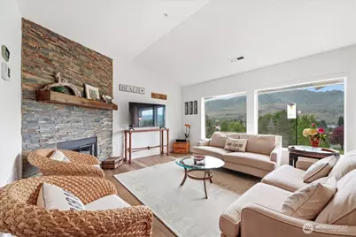 808 W Manson Road #B303, Chelan, WA 98816 - Photo 1