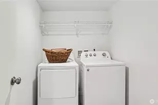 10101 SE 3rd St, Bellevue, WA 98004 - Photo 22