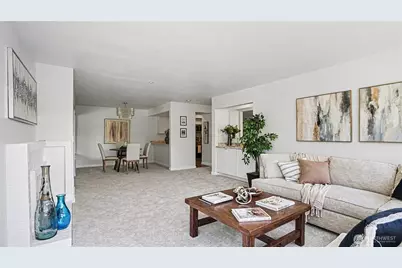 10101 SE 3rd Street #202, Bellevue, WA 98004 - Photo 4