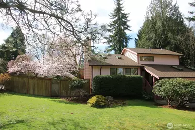8129 NE 131st Street, Kirkland, WA 98034 - Photo 2