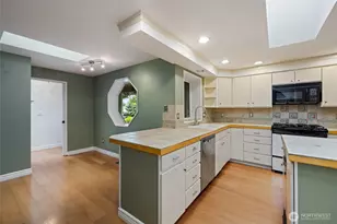 3334 Mercedes Dr NE, Lacey, WA 98516 - Photo 12