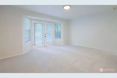 10720 Eustis Hunt Road E, Graham, WA 98338 - Photo 14