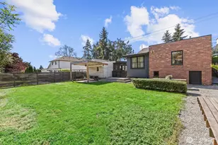 4010 NE 95th St, Seattle, WA 98115 - Photo 30