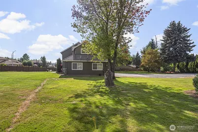 4300 144th Street SE, Snohomish, WA 98296 - Photo 32