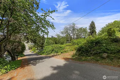 3630 W D Street, Bremerton, WA 98312 - Photo 1