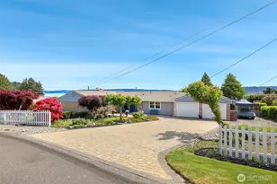 6917 Rainier Ave, Gig Harbor, WA 98335 - Photo 4