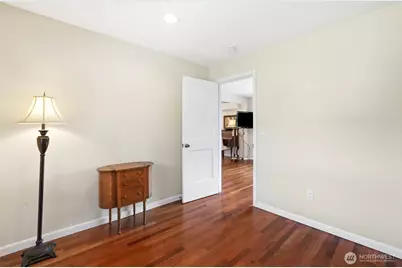 6917 Rainier Avenue, Gig Harbor, WA 98335 - Photo 10