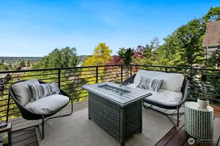 728 W Etruria St, Seattle, WA 98119 - Photo 14