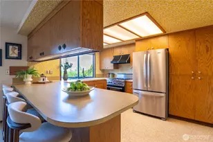 4033 52nd Pl SW, Seattle, WA 98116 - Photo 12