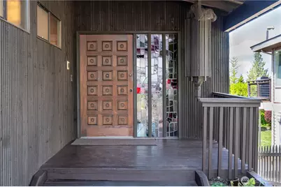 4033 52nd Place SW, Seattle, WA 98116 - Photo 2