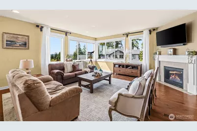 4802 Hunttings Lane, Mukilteo, WA 98275 - Photo 8