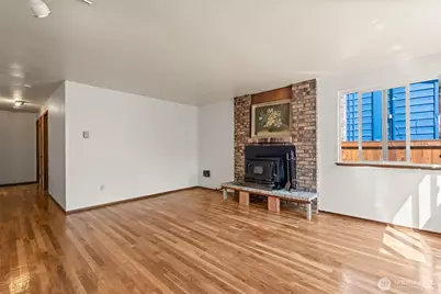 13721 37th Avenue NE, Seattle, WA 98125 - Photo 6