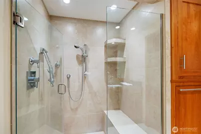 153 Madison Avenue N, Bainbridge Island, WA 98110 - Photo 24