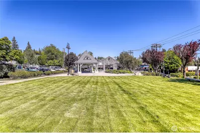 153 Madison Avenue N, Bainbridge Island, WA 98110 - Photo 30
