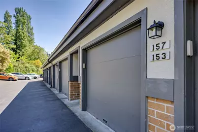 153 Madison Avenue N, Bainbridge Island, WA 98110 - Photo 32
