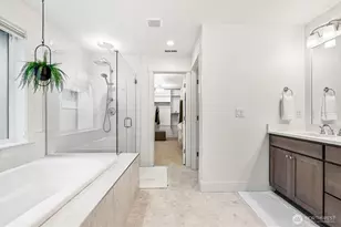 14527 160th Ct SE, Renton, WA 98059 - Photo 22