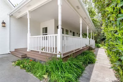 17 SW Homestead Avenue, College Place, WA 99324 - Photo 2