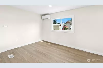 12200 Stone Avenue N #38, Seattle, WA 98133 - Photo 16