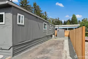 12200 Stone Ave N, Seattle, WA 98133 - Photo 22
