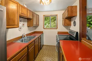 20717 SE 222nd St, Maple Valley, WA 98038 - Photo 12