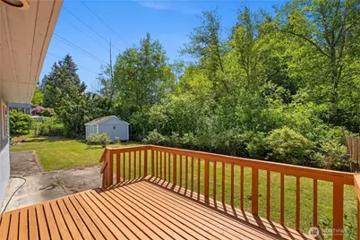 12307 SE 74th Street, Newcastle, WA 98056 - Photo 26