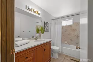 12307 SE 74th St, Newcastle, WA 98056 - Photo 22