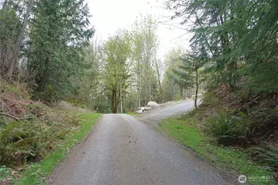 18107 213th Avenue Ct E, Orting, WA 98360 - Photo 14