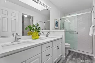 13274 NE 182nd St, Woodinville, WA 98072 - Photo 16