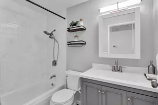 12818 NE 135th St, Kirkland, WA 98034 - Photo 20