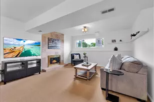 12818 NE 135th St, Kirkland, WA 98034 - Photo 22