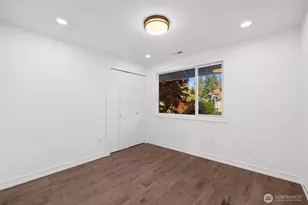 8533 SE 76th Pl, Mercer Island, WA 98040 - Photo 16