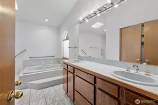 6430 NE Agate Beach Rd, Bainbridge Island, WA 98110 - Photo 20