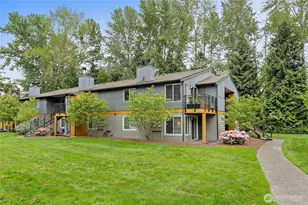 10831 NE 147th Ln, Bothell, WA 98011 - Photo 2