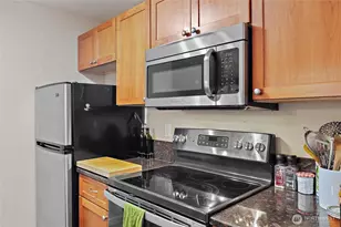 10831 NE 147th Ln, Bothell, WA 98011 - Photo 12