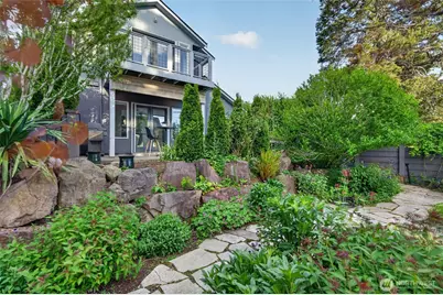 7700 California Avenue SW, Seattle, WA 98136 - Photo 1
