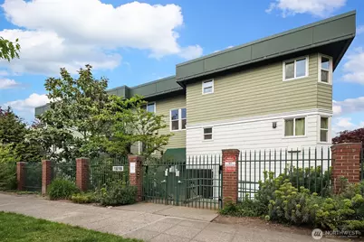 1818 18th Avenue #204, Seattle, WA 98122 - Photo 1