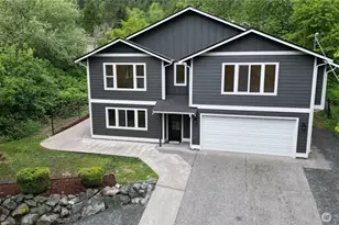 521 Rainbow Dr, Sedro Woolley, WA 98284 - Photo 2