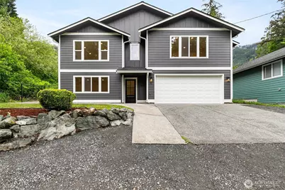 521 Rainbow Drive, Sedro Woolley, WA 98284 - Photo 1