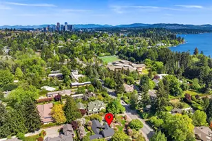 7720 NE 8th St, Medina, WA 98039 - Photo 4