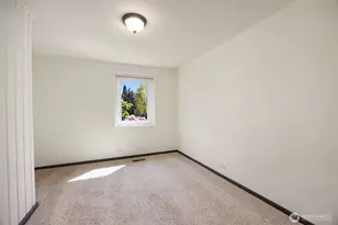 7720 NE 8th St, Medina, WA 98039 - Photo 24