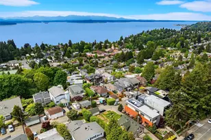 7349 California Ave SW, Seattle, WA 98136 - Photo 36