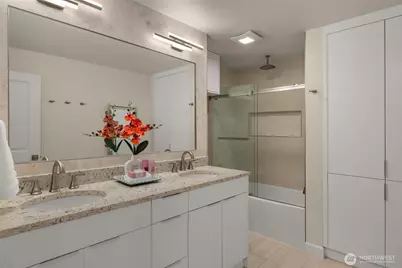 14102 SE 42nd Street, Bellevue, WA 98006 - Photo 22