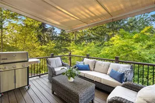14102 SE 42nd St, Bellevue, WA 98006 - Photo 12