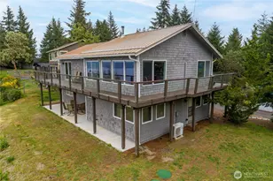 110 E Havenridge Dr, Union, WA 98589 - Photo 2