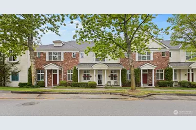 1618 Huckelberry Circle, Issaquah, WA 98029 - Photo 2