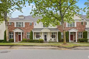 1618 Huckelberry Circle, Issaquah, WA 98029 - Photo 2